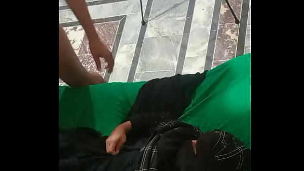 Desi hot muslim wife gets fucked hard in hindi