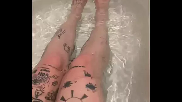 Quiero que me chupen los pies como si no hubiese mañana