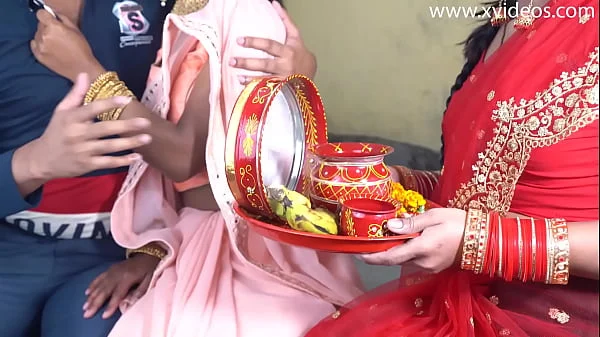 XXX दो पत्नी की लड़ाई सेक्स एक लकी पति के साथ हिंदी में XXX वीडियो