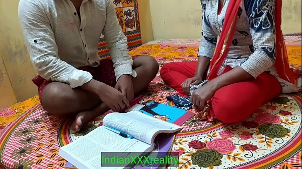 XXX साफ सुथरी हिंदी आवाज में भारतीय सबसे अच्छी शिक्षक शक्तिशाली चुदाई XXX