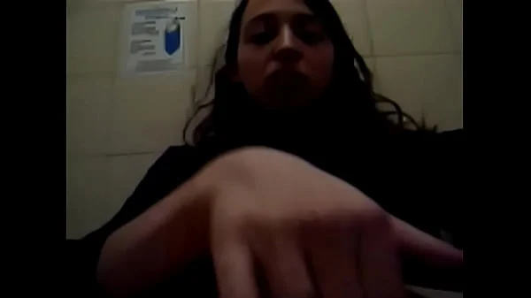 Yasmin 02